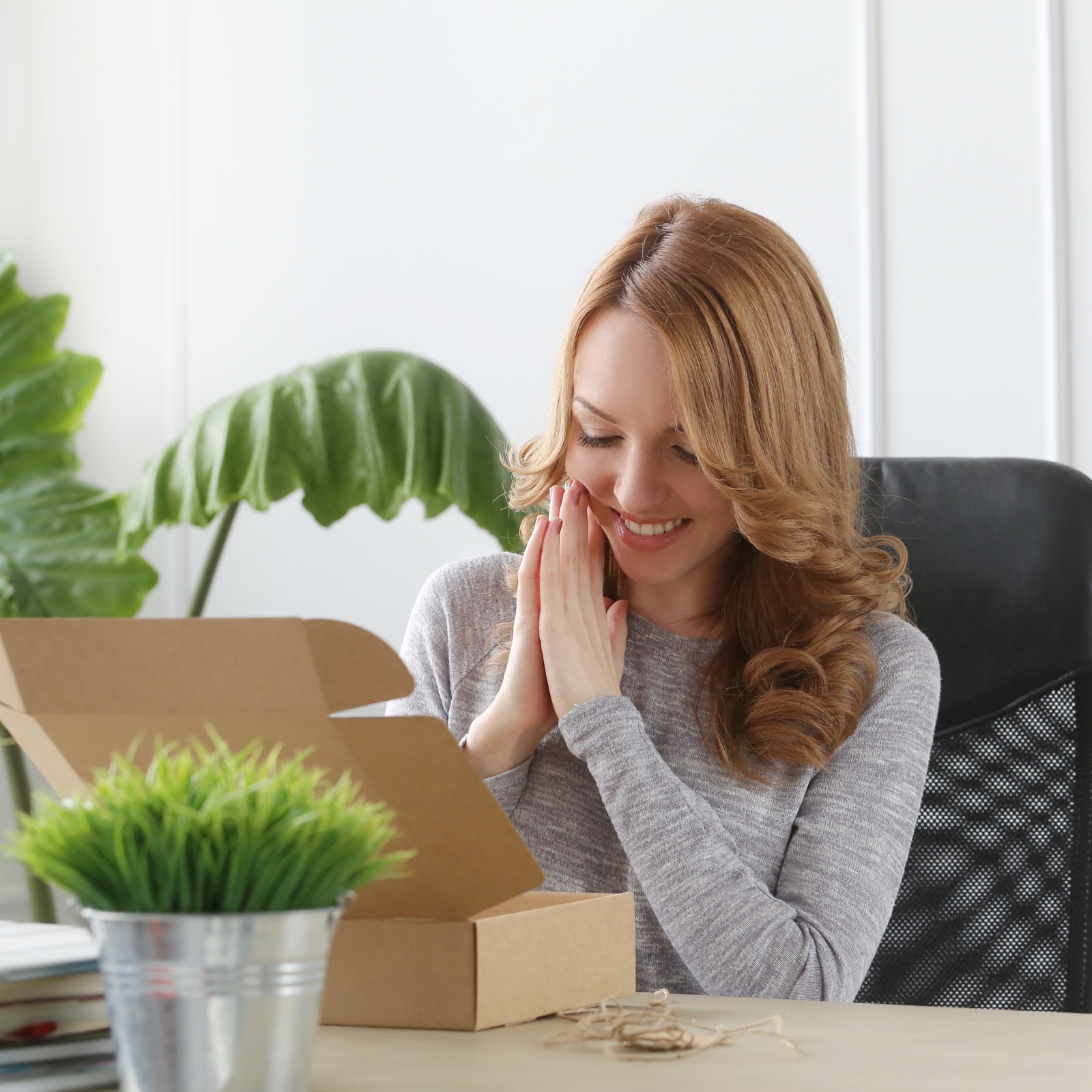 Cliente FaceD riceve il suo ordine: unboxing experience curata